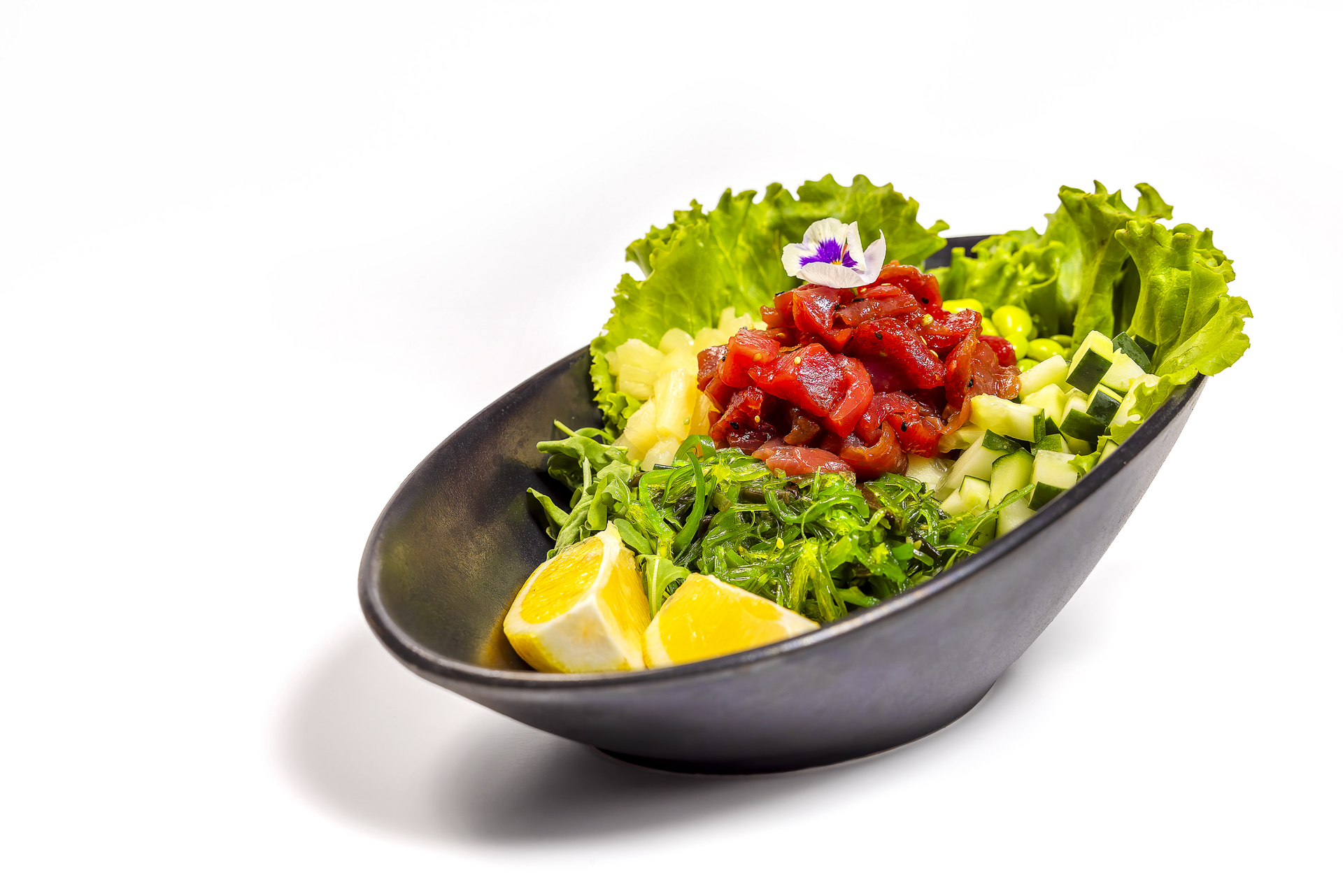 Tonno Rosso tuna, avocado & mango tartare